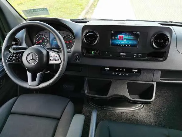 Mercedes-Benz Sprinter 316  Image 7